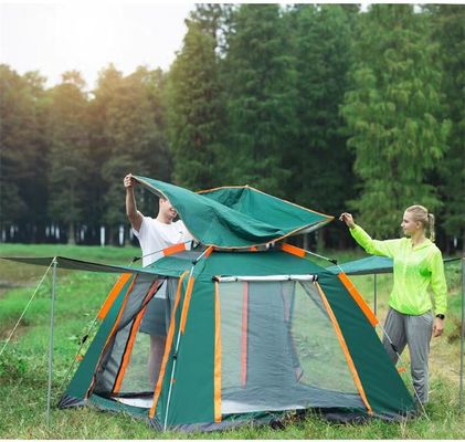 屋外のキャンプのハイキングのドームの自動開いたテントの両開きドアはとの旅行袋を運ぶ